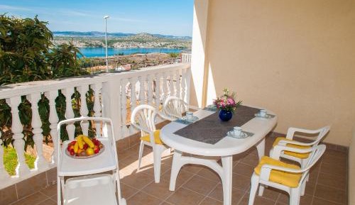Apartment with Sea View