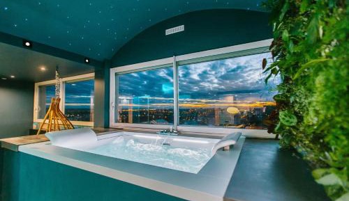 Saphir Suite - Private Hot Tub