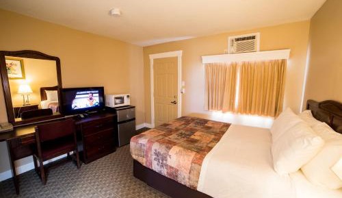 Queen Room