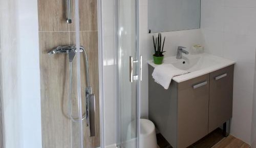 Economy Twin Room