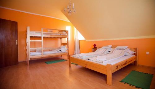 Quadruple Room with Shared Bathroom
