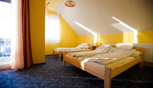 Double or Twin Room with Shared Bathroom