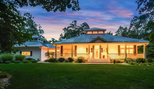 Five-Bedroom Villa
