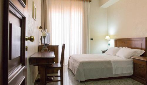 Double Room with Balcony and Sea View