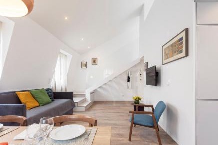 Duplex One-Bedroom Apartment