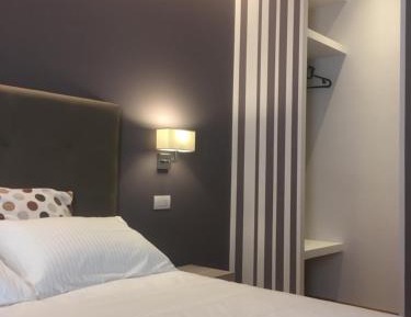 Double Room with Balcony (3 Adults)