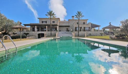 Eight-Bedroom House