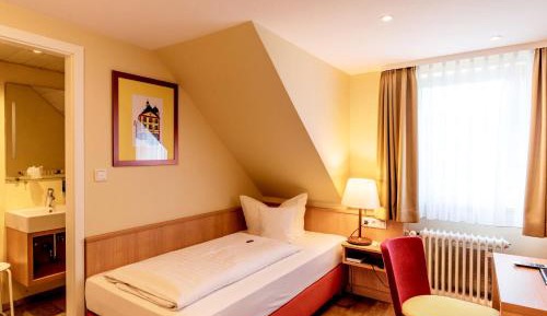 Economy Single Room