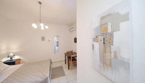 Studio Apartment with Sea View