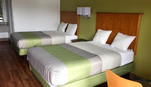 Deluxe Quadruple Room - Non-Smoking