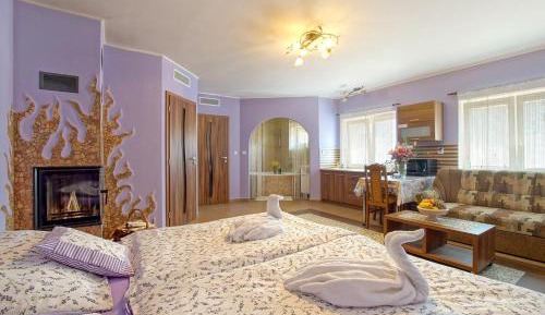 Deluxe Double Room with Bath