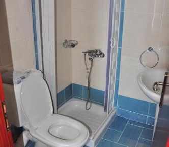 Double or Twin Room with Side Sea View