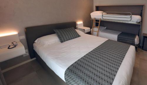 Quadruple Room with Balcony