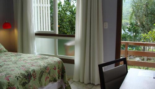 Suite with Garden View