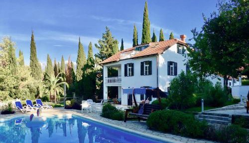 Villa