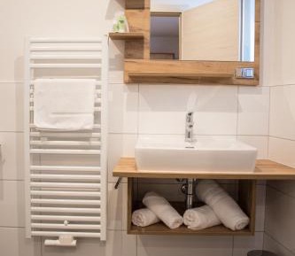 Superior Double or Twin Room with Terrace