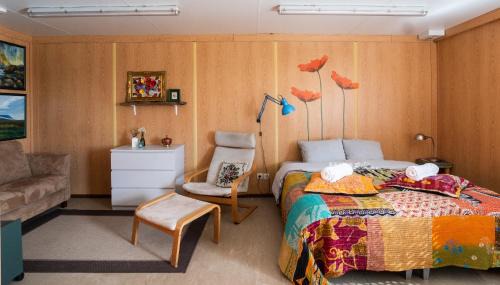 Studio Apartment (2 Adults)