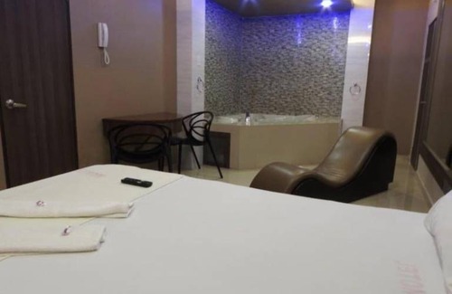Magueyes Hotel | Budget-Friendly Stay at Motel Nuevo Mejico