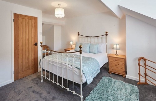 Sewerby House | Experience Oceanfront Bliss at Host & Stay | Low Barn Cottage