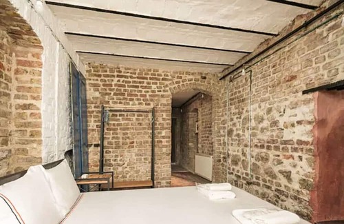 Balat Villa | Balat Heritage Close to Iconic Spots