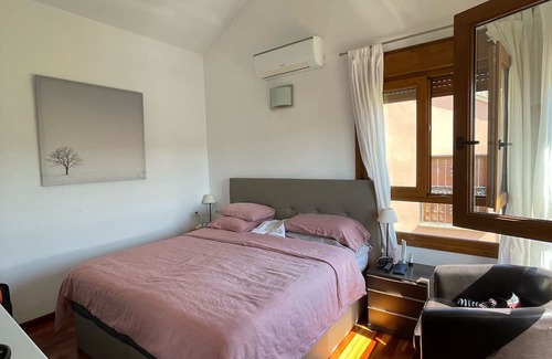 Algorfa House | Cozy Golf and Sea Retreat with Private Pool for Families