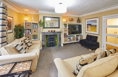 South Charlton Apartment | Pet-Friendly Muggles Mews | Guest Rated 10/10 Stay