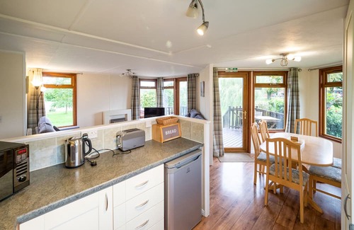 Diss Cabin | 2 bedroom accommodation in Horham, Eye
