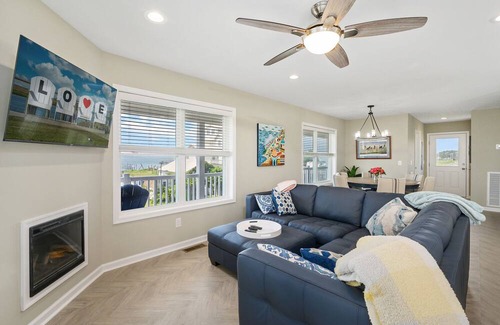 Chincoteague House | The Porpoise of Life - Spectacular Brand New Waterfront!