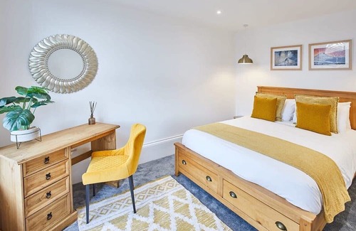 Saltburn-by-the-Sea Apartment | Seaside Escape: Guest Rated 10/10 with Ocean Views