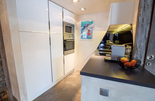 Meribel Centre Apartment | Premium Grands Sorbiers 6: Child-Friendly Apartment Retreat