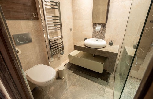 Meribel Centre Apartment | Premium Grands Sorbiers 6: Child-Friendly Apartment Retreat
