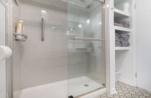 Kettering House | Inviting 3BR House Near Downtown Dayton - Pet-Friendly Stay!