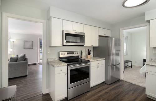 Kettering House | Inviting 3BR House Near Downtown Dayton - Pet-Friendly Stay!