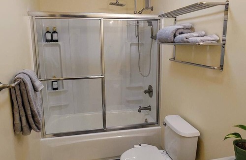 Fairbanks Apartment | Convenient Family-Friendly Apartment Just 10 Minutes from Airport