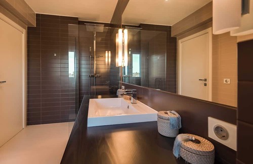 Prvic Luka Villa | Inviting Hillside Villa Perfect for Group Getaways
