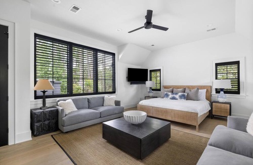 Palmetto Bluff House | Marshside Retreat - Private pool, breathtaking 6 BD in Moreland!