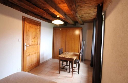 Sainte-Eulalie Cottage | Comfortable Gite Sainte-Eulalie with 3 Bedrooms & Spa