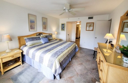 South Island Condo | Ideal Beachfront Retreat with Pool & Spa - Santa Maria Harbour