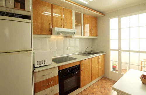 Los Alcazares Apartment | Cozy Oceanfront Apartment in Los Alcázares for 4 Guests