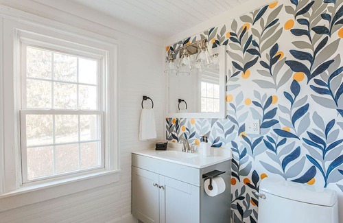 Waynesboro House | The Farmhouse at Wellington: Waynesboro, Sleeps 12