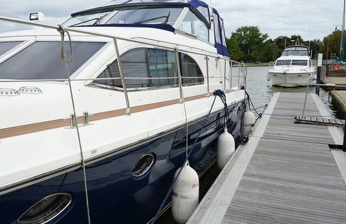 Oulton Broad House | 1 bedroom accommodation in Oulton Broad