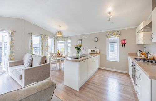 Ashby Woulds Cabin | 2 bedroom accommodation in Overseal, Nr Ashby-de-la-Zouch