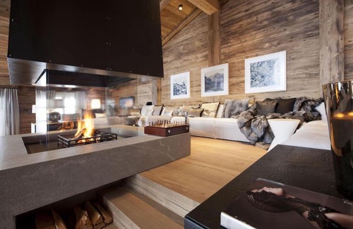 Lech am Arlberg Ski Chalet | Elegant Chalet with Spa and Spectacular Oberlech Views