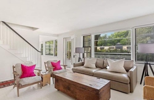 Shorewood-Tower Hills-Harbert House | Charming Cottage Steps from Beaches with Family-Friendly Amenities