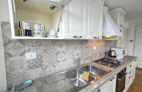 Granarola Apartment | Belvilla by OYO Il Giardino dei Pini