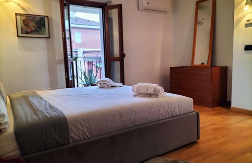 Zona Padova Apartment | Bright Casa Atene: Two-Level Apartment in Milan