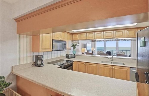 Park Shore Condo | Family-Friendly Escape at The Club at Naples Cay 902
