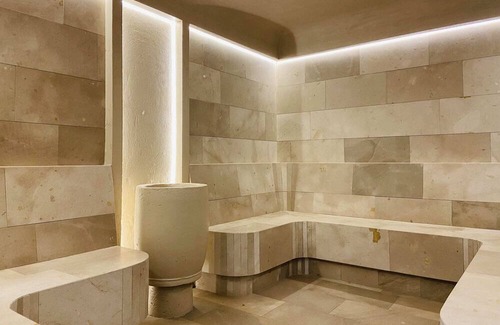 Calle 100 Apartment | Refined Loft in San Patricio