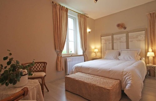 Le Pin-la-Garenne Cottage | Gite Le Pin-la-Garenne, 2 bedrooms, 4 persons