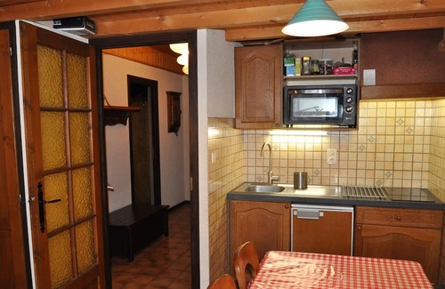 La Chapelle-d'Abondance Apartment | Inviting Apartment in La Chapelle-d'Abondance for 6 Guests